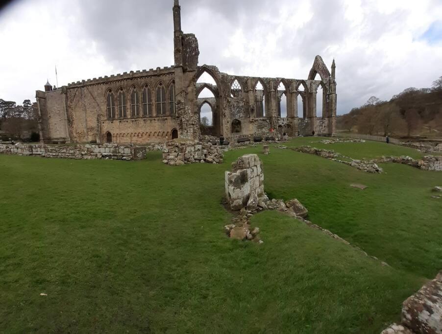 Alexandra Place Skipton Child And Dog Friendly Eksteriør bilde